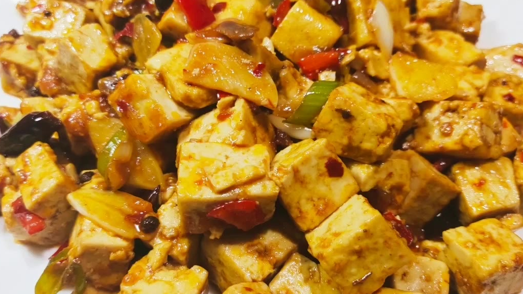 麻辣豆腐的家常做法,方法简单,麻辣鲜香又入味,特别好吃又下饭
